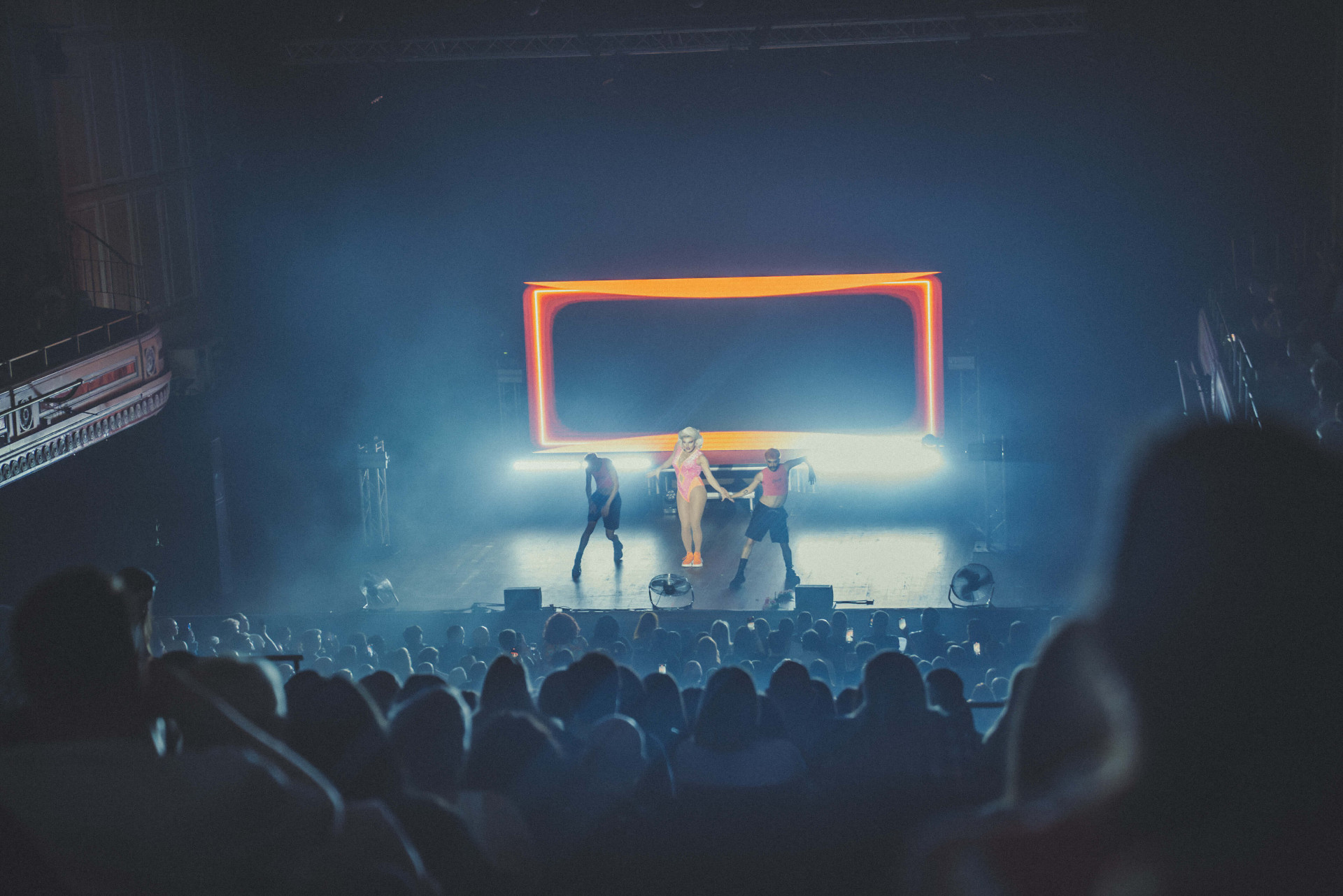 Atmospheric event lighting